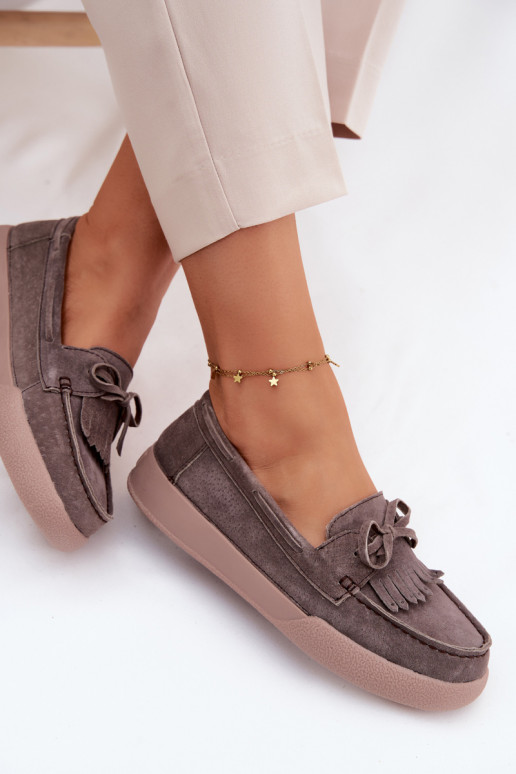 Dames mocassins van faux suede met strikken en franjes Vinceza 93223 in bruin