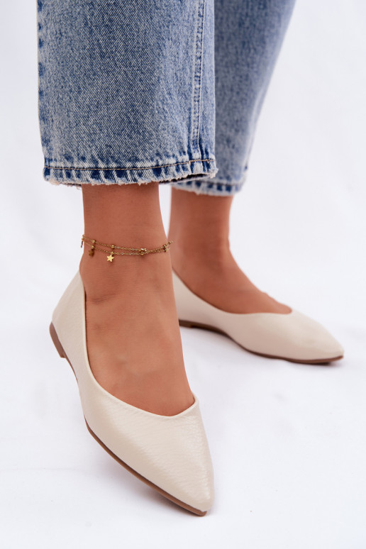 Ballerina's van kunstleer in zandkleur Nelisa