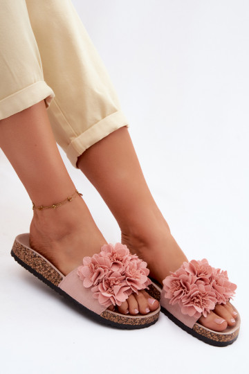 Roze faux leather slippers op kurkzool met bloemmotieven Seleneza