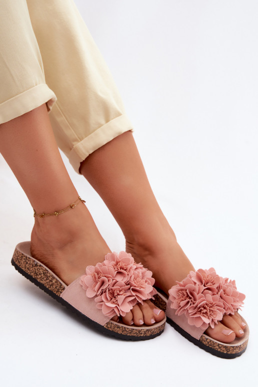 Roze faux leather slippers op kurkzool met bloemmotieven Seleneza
