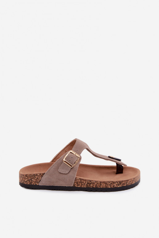Zandkleurige faux suede slippers met gouden gespen Honey