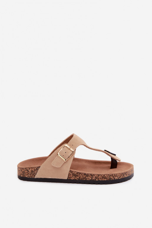 Zandkleurige faux suede slippers met gouden gespen Honey
