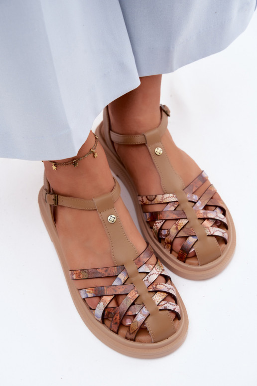 Leren platte sandalen voor vrouwen met bandjes in zandkleur