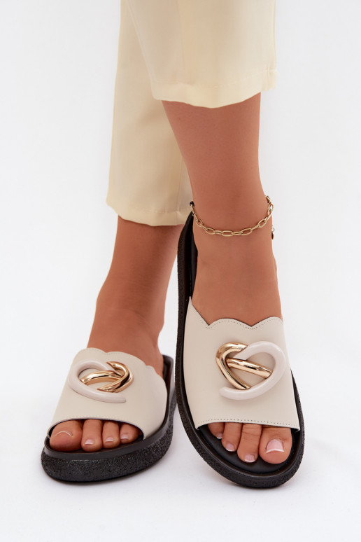 Leren slippers met decoratieve details S.Barski KV61-6046 zandkleur