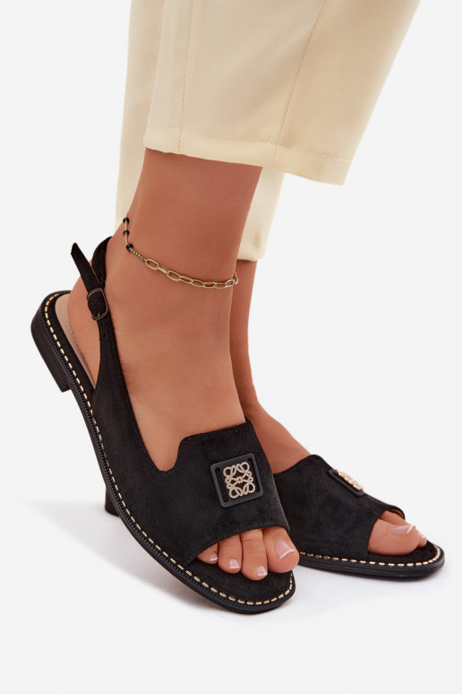 Dames sandalen met brede hakken en decoratieve details S.Barski KV61-6015 zwarte kleur