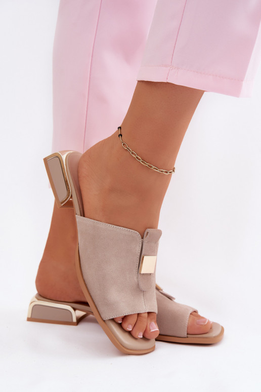 Elegante suède slippers D&A JC61-1002 zandkleur