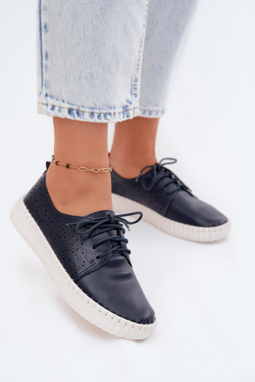 Donkerblauwe geperforeerde schoenen met veters Pearla 2