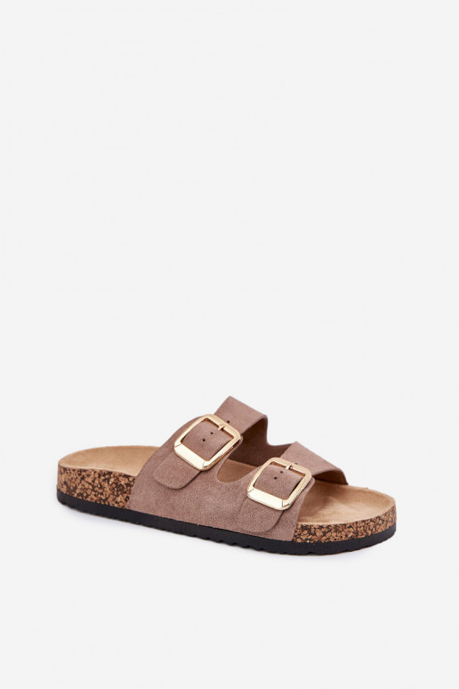 Dames zandkleurige faux suede slippers met gouden gespen Vorella