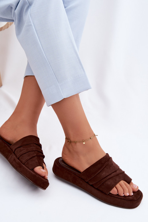 Bruine dames slippers met ruches Gelmira