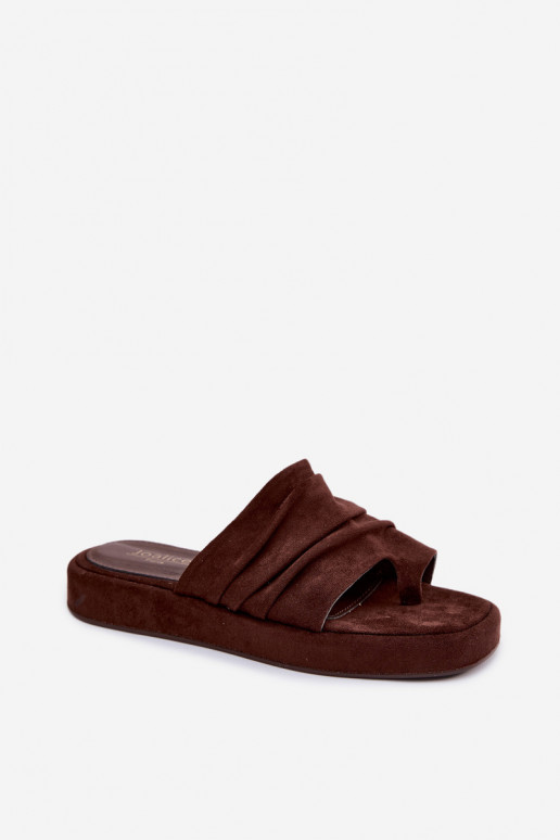 Bruine dames slippers met ruches Gelmira