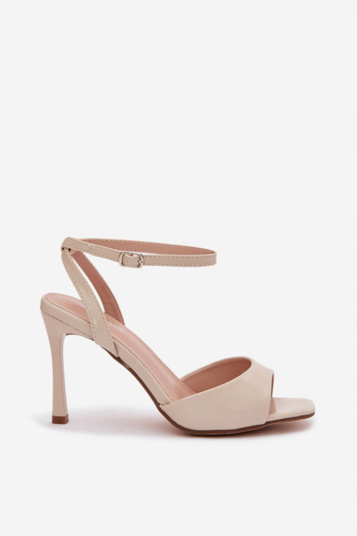 Beige dames sandalen met dunne hakken van faux leer Olissey