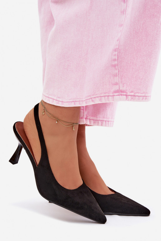 Zwarte sandalen met dunne hakken van faux suede Saria