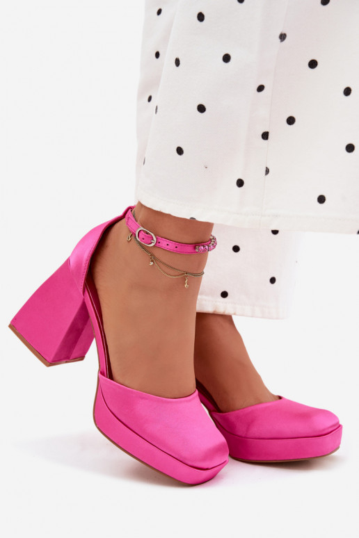 Roze sandalen met hak en satijnen afwerking Calistae