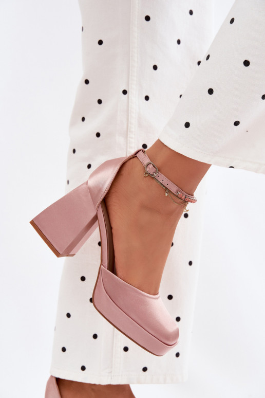 sandalen met hakkenSatynoInym INykończeniem Szampańskie Calistae