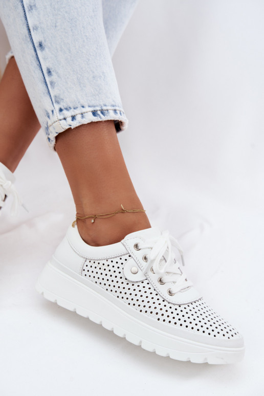 Witte geperforeerde leren schoenen voor dames Vinceza 79629