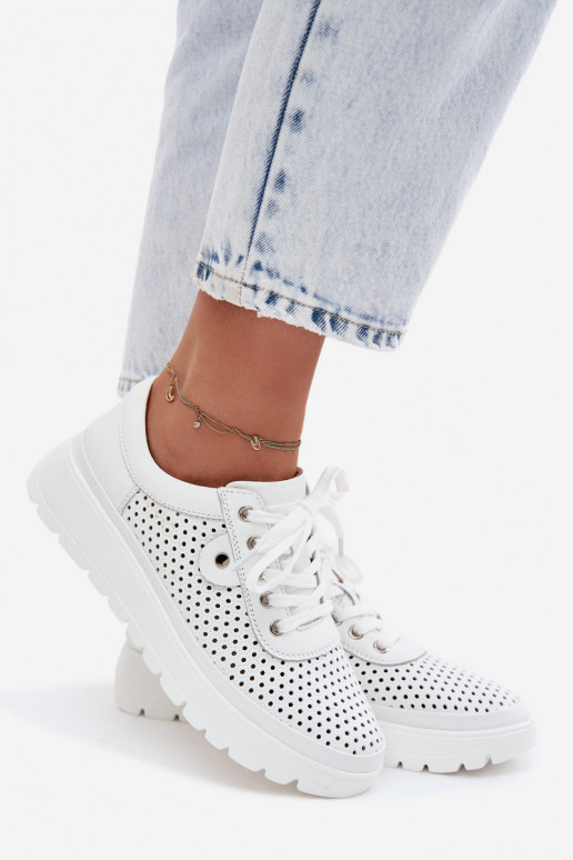 Witte geperforeerde leren schoenen voor dames Vinceza 79629