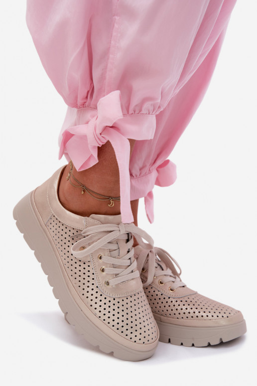 Gouden geperforeerde leren schoenen voor dames Vinceza 79629