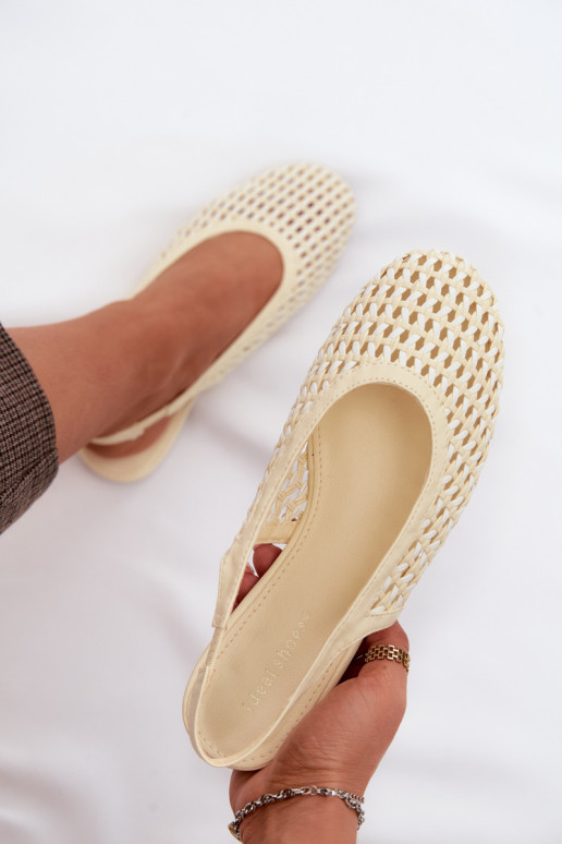 Dames sandalen met opengeInerkte elementen geel Selviora