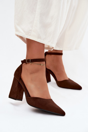 Hakken van faux suede in Czekolado kleur Selvra