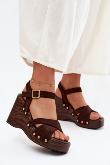 Dames platform sandalen in goud met studs Ze Velvra 2