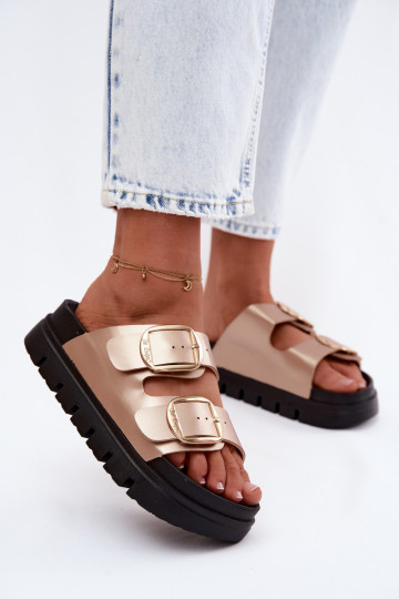 Damespantoffels Platformie met gespen Lee Cooper LCIN-26-35-4462L gouden kleur