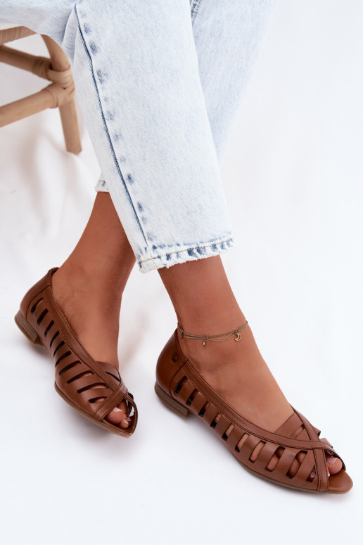 Leer OpengeInerkte ballerinas Het heeftciejka P7540-29 bruine kleur