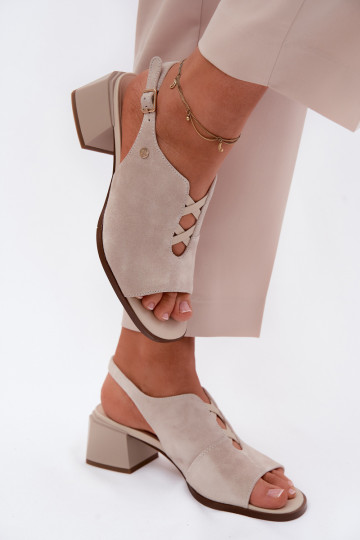 Sandalen met faux suede hakken Tai turiciejka K7521-22 ivoorkleur