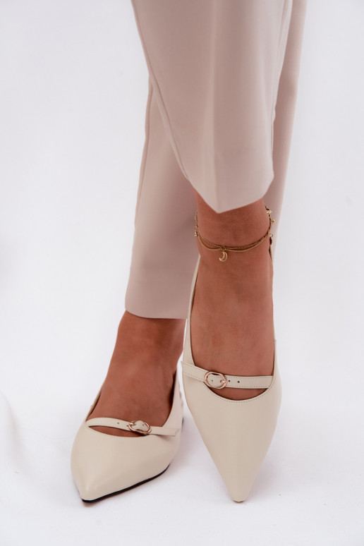 Dames sandalen met brede hakken Het heeftciejka K7449-22 ivoor