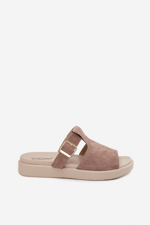 Dames faux suede platformslippers met gouden gespen in zandkleur Zemela