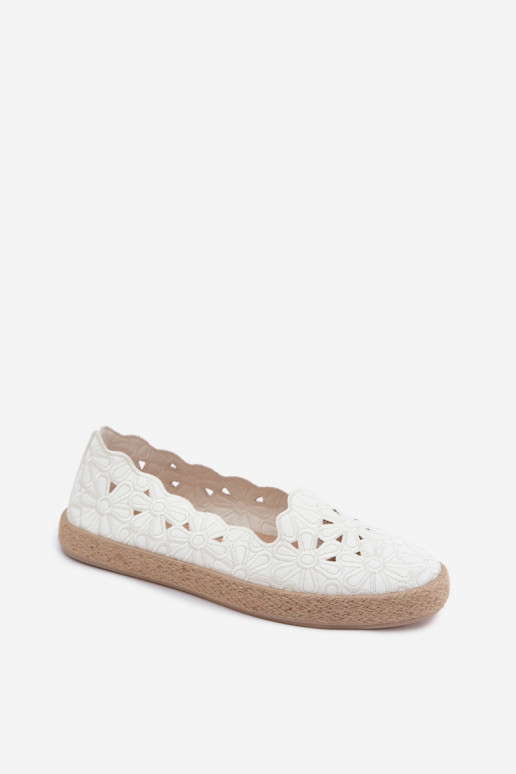 Espadrilles met uitsnijdingen en bloemen in witte kleur Merivelle