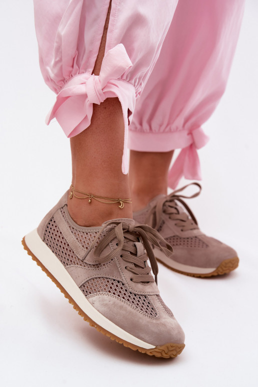 Sportieve schoenen met uitsnijdingen van faux suede in zandkleur Gelina