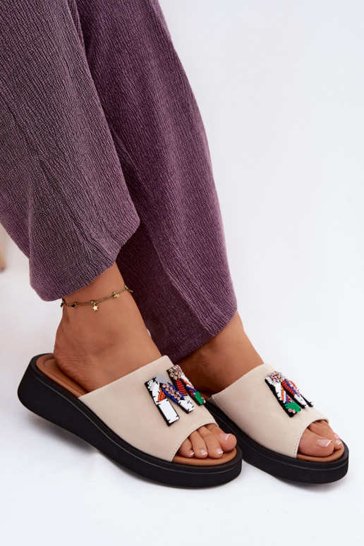 Leer Dames suède pantoffels met ornamenten met platform Vinceza 66942 beige