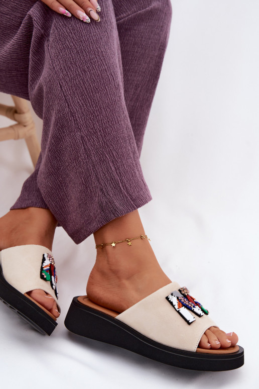 Leer Dames suède pantoffels met ornamenten met platform Vinceza 66942 beige