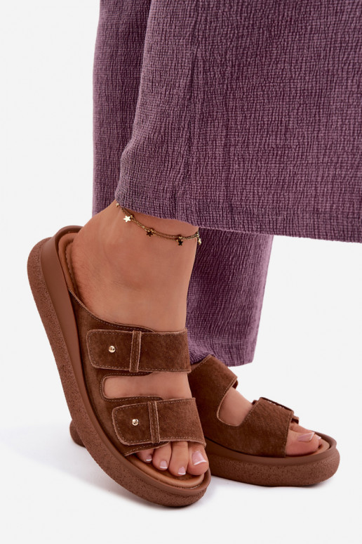 Leer Dames suède pantoffels met platform Vinceza 66916 bruine kleur