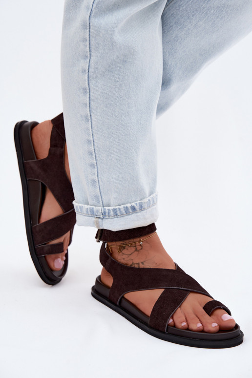 Platte sandalen van natuurlijk suede D&A CR61-3049 chocolade