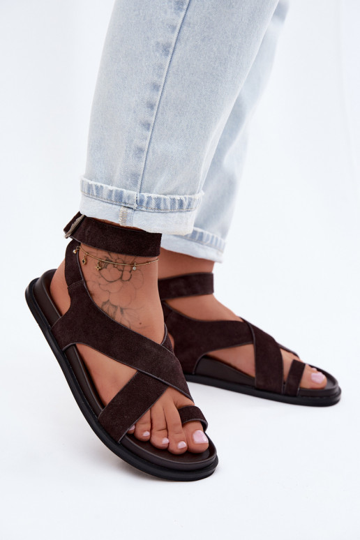 Platte sandalen van natuurlijk suede D&A CR61-3049 chocolade