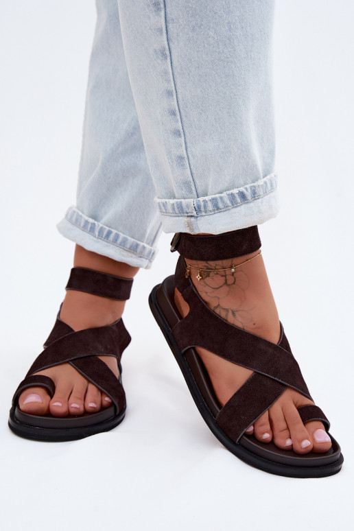 Platte sandalen van natuurlijk suede D&A CR61-3049 chocolade