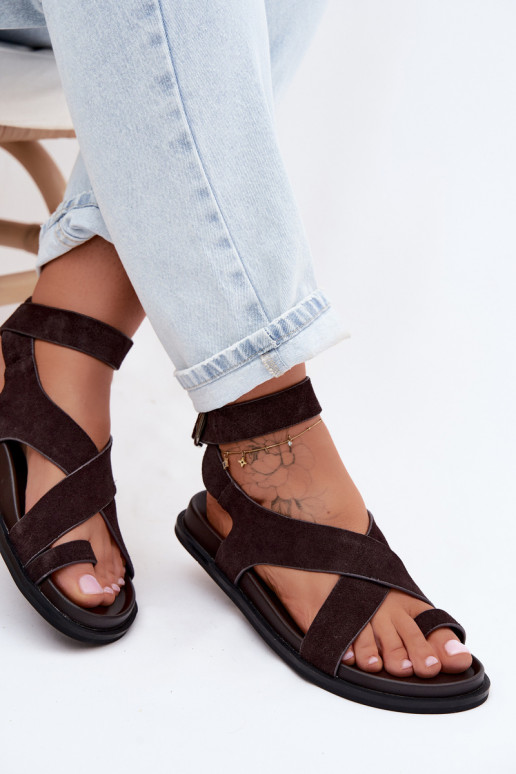 Platte sandalen van natuurlijk suede D&A CR61-3049 chocolade