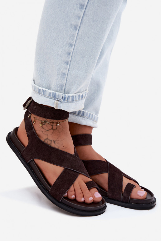 Platte sandalen van natuurlijk suede D&A CR61-3049 chocolade