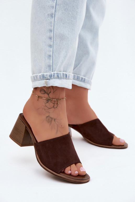 Suède slippers met hak CzekoladoĮe