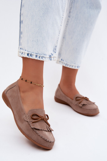 Dames mocassins van faux suede in zandkleur Vantae 2
