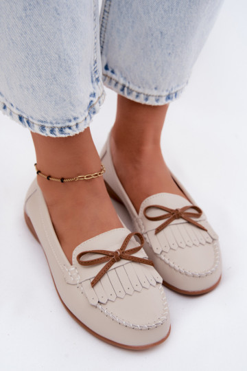 Dames mocassins van faux leather in zandkleur Vantae