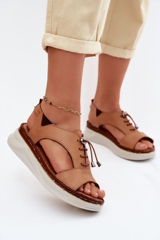 Dames sandalen Dames met platform Het heeftciejka I7646-29 bruine kleur