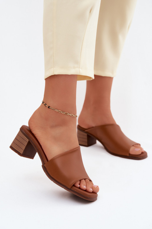 Bruine leren dames slippers met hak