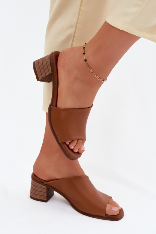 Bruine leren dames slippers met hak