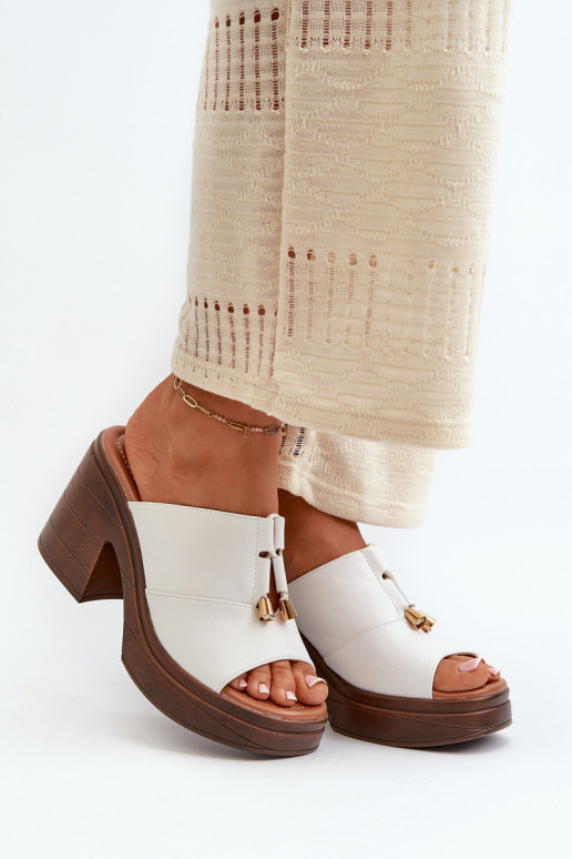 Dames platform slippers van kunstleer in witte kleur Dafira