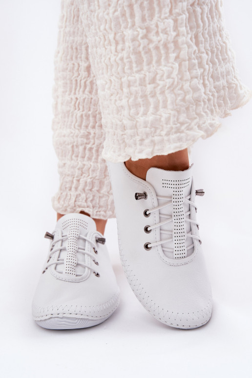 Dames leren schoenen in witte kleur Artiker 54C0838
