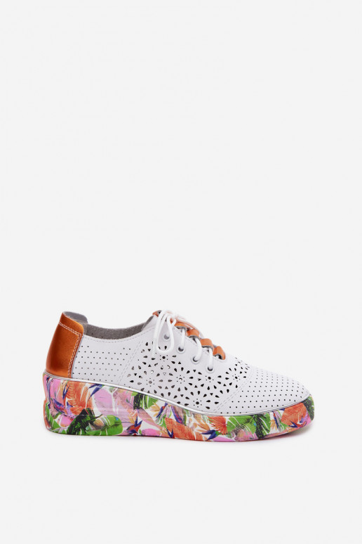 Wit-oranje dameschoenen met uitsnijdingen en een platform Artiker 56C1802