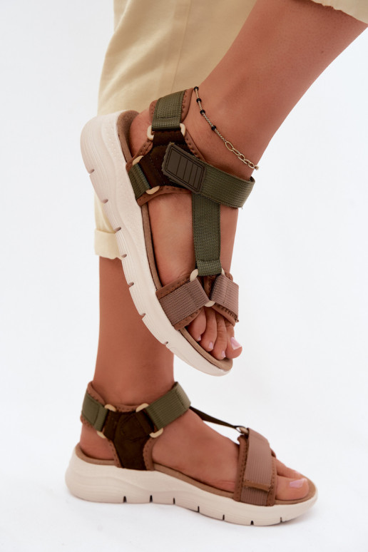 Sportieve stijl Dames sandalen Artiker 58C1232 groene kleur
