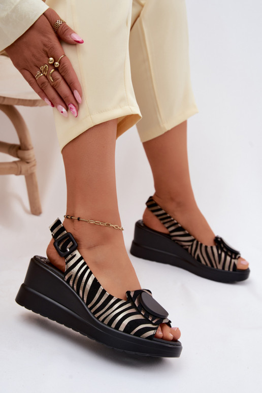 Leer Platform sandalen met ornamenten Artiker 58C0295 ZInart en-gouden kleur